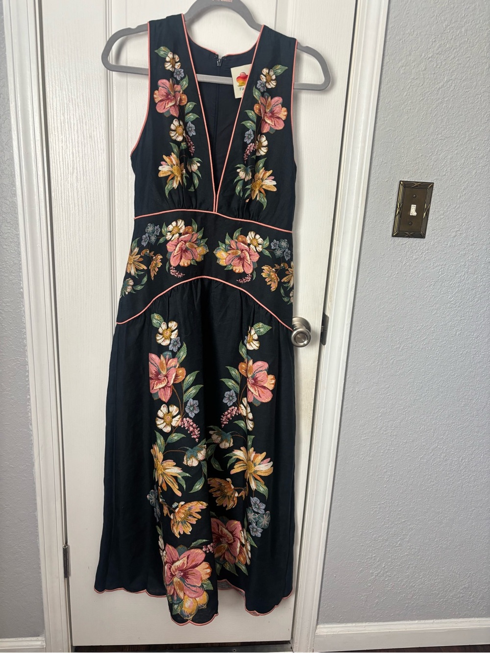FARM Rio Maira Floral Dark Blue Midi Dress - Picture 11 of 12